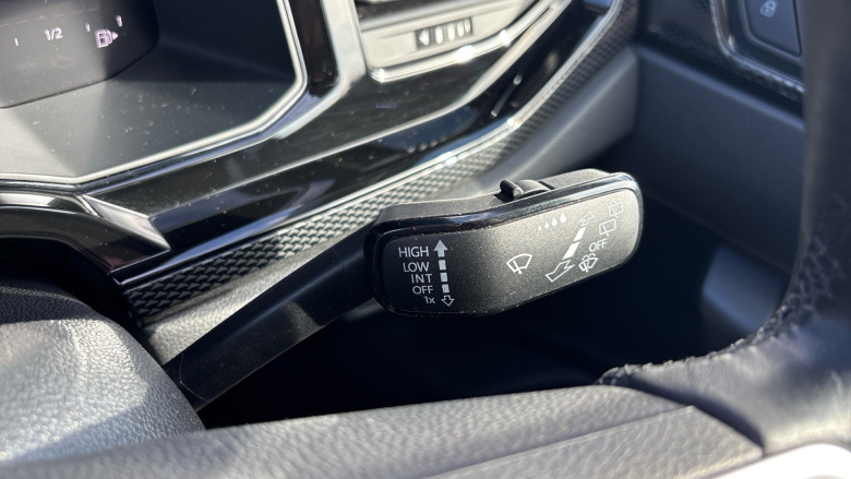 Volkswagen Polo 1.0 TSI Match 5dr Petrol Hatchback